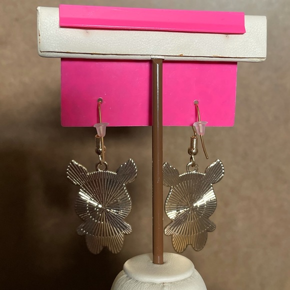 Betsey Johnson Whimsical Pig Dangle Earrings NWT - Picture 3 of 6